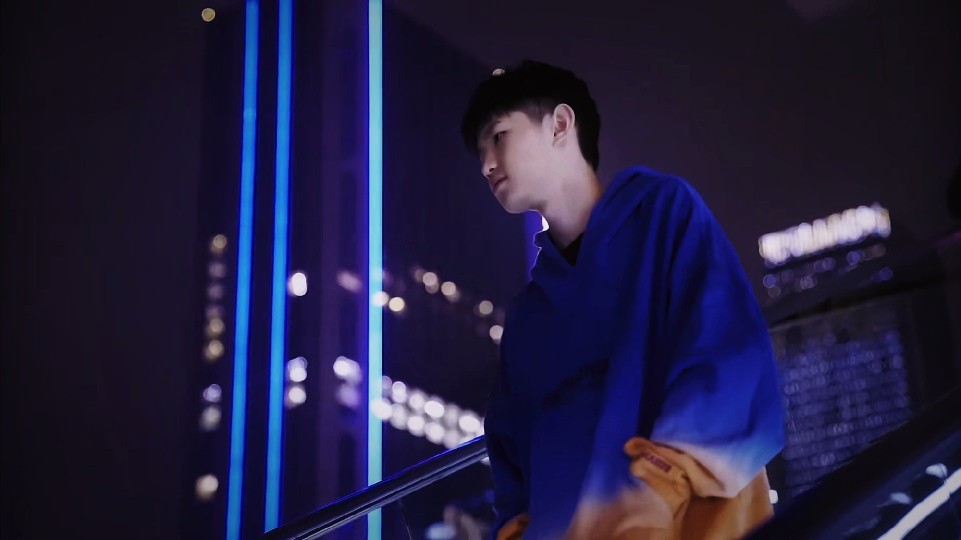 尽管他在赛
